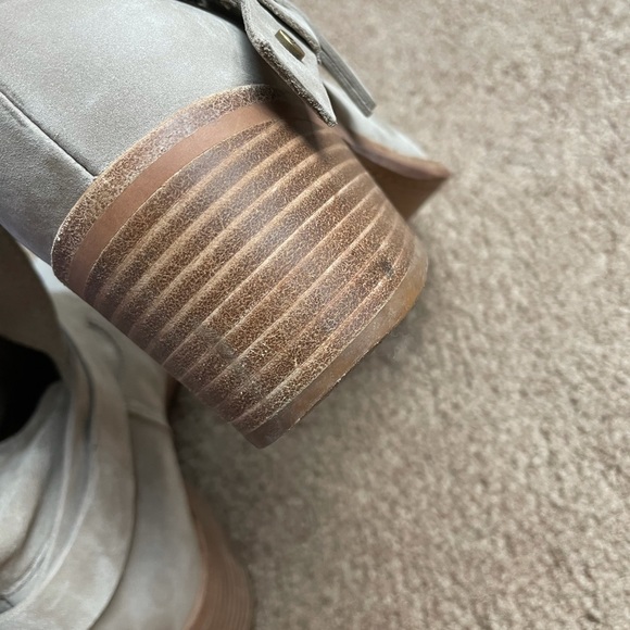 UGG Taupe Elora Suede Ankle Booties Size 8 - Picture 8 of 12